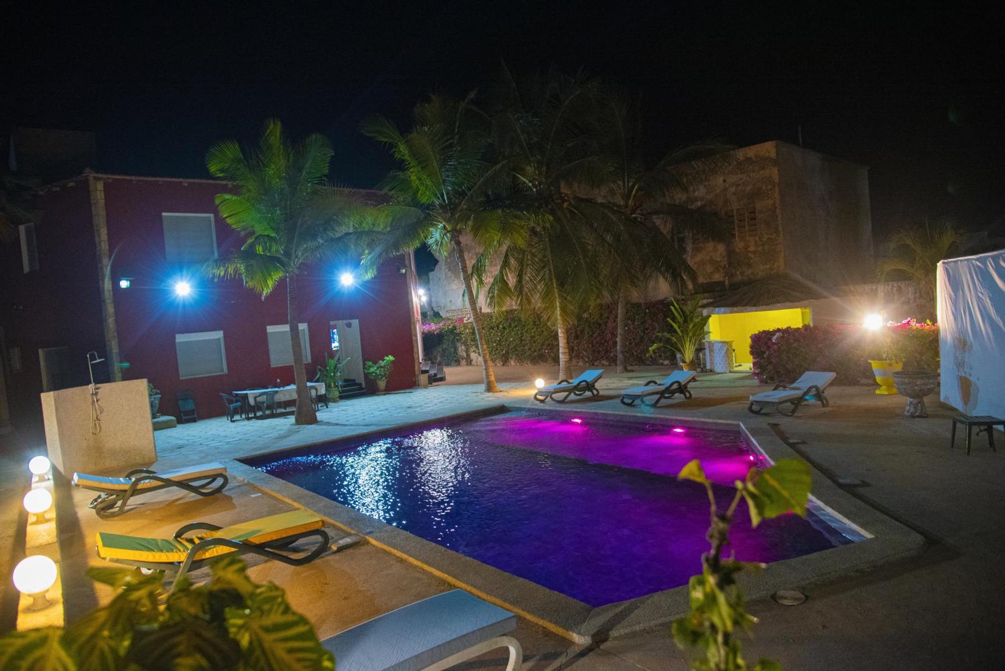 Chambres D'Hotes Villa Luciana Saly 外观 照片