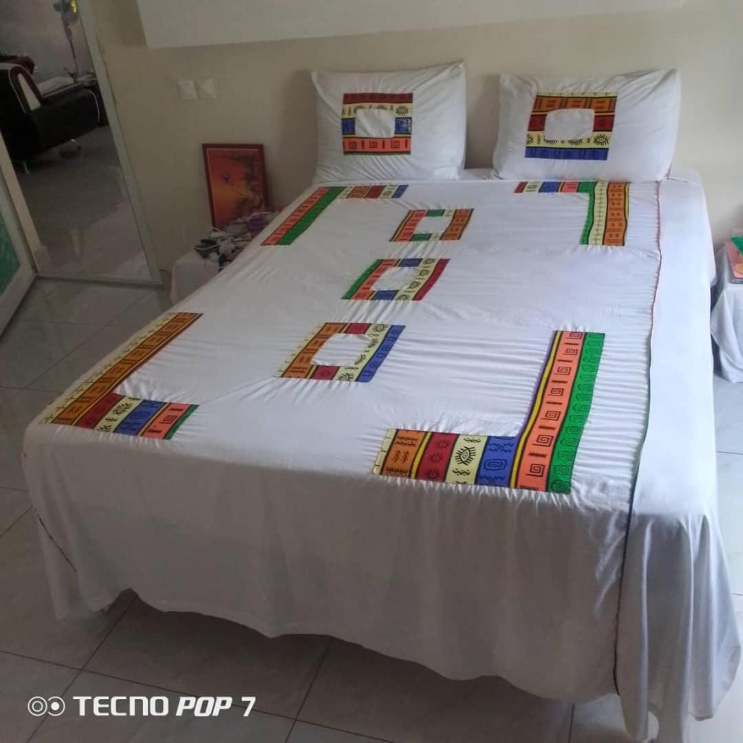 Chambres D'Hotes Villa Luciana Saly 外观 照片
